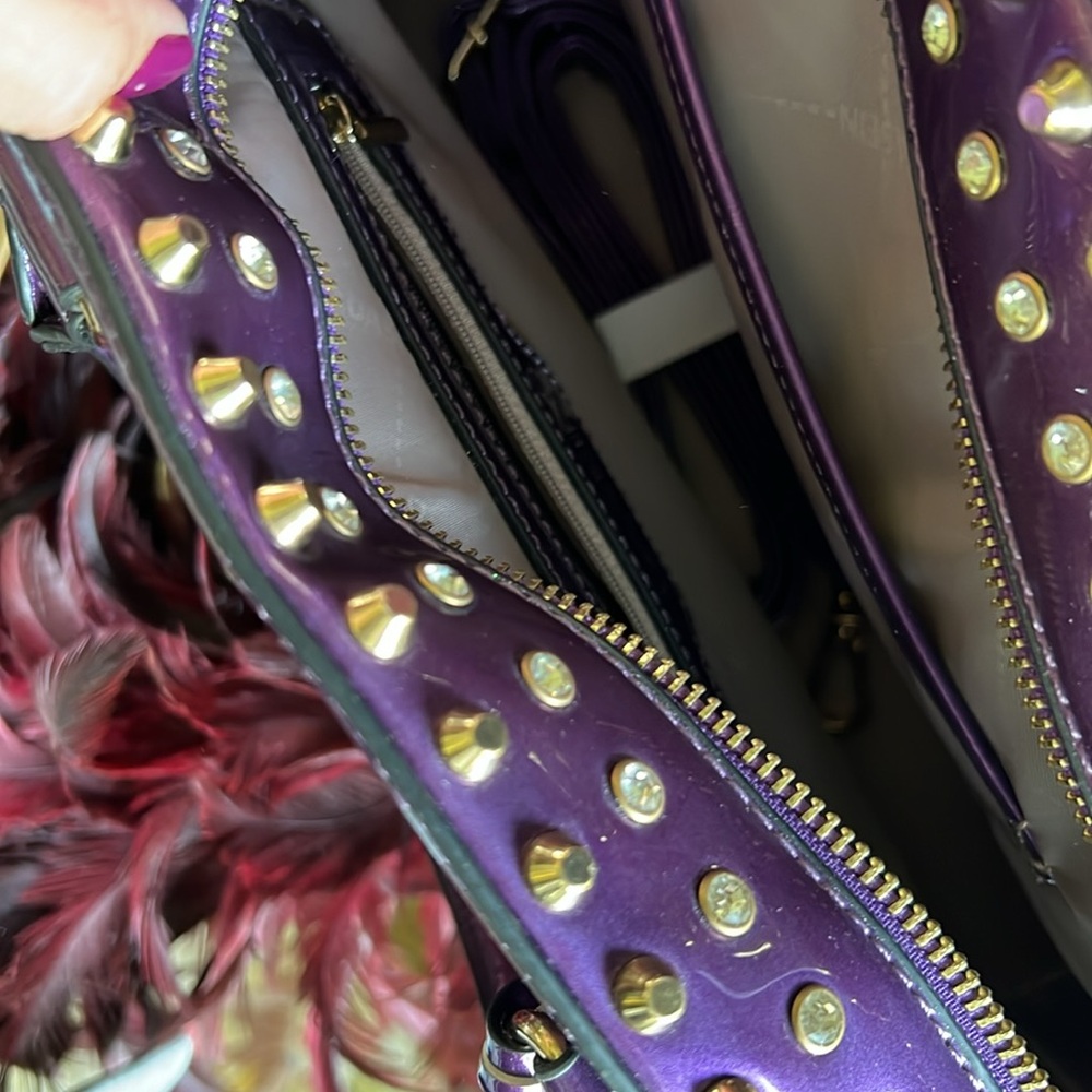 Purse - Picture 3 of 4